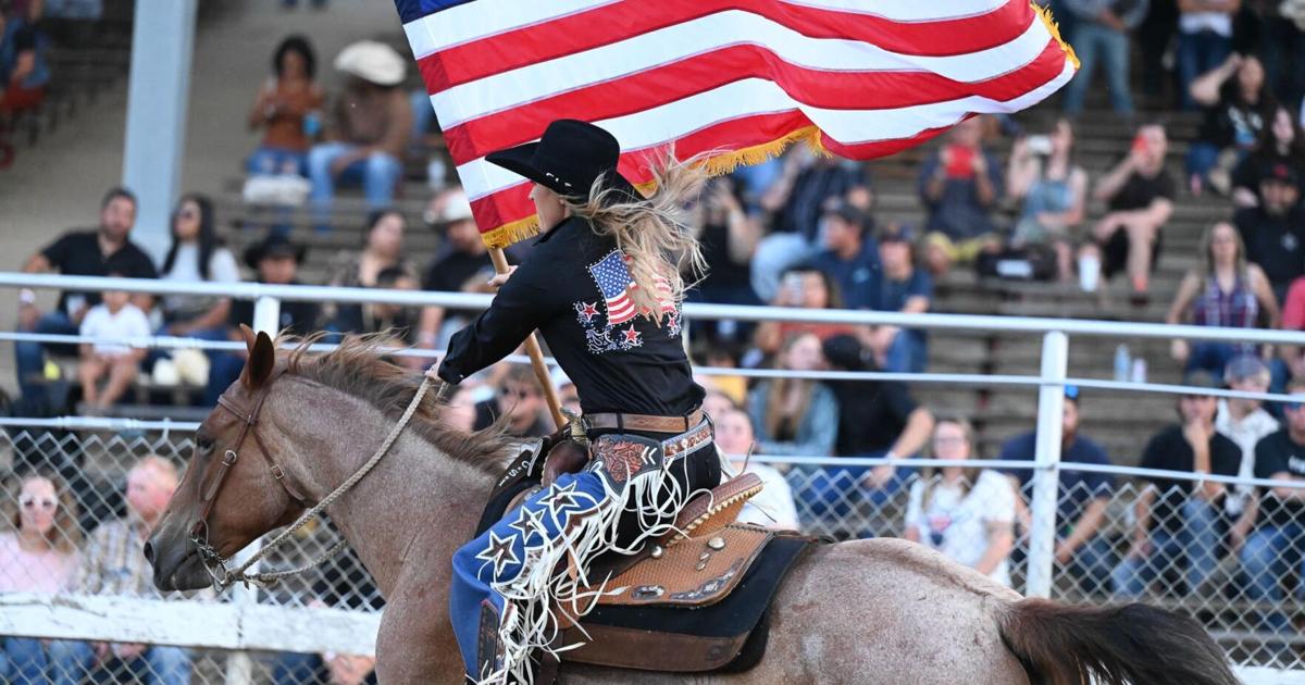 American Entertainment: Thousands Attend Bull Bash